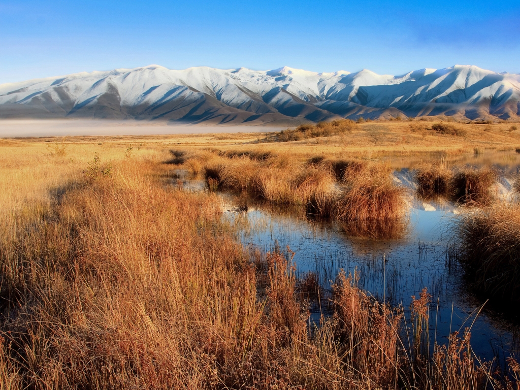 Mackenzie Country for 1024 x 768 resolution
