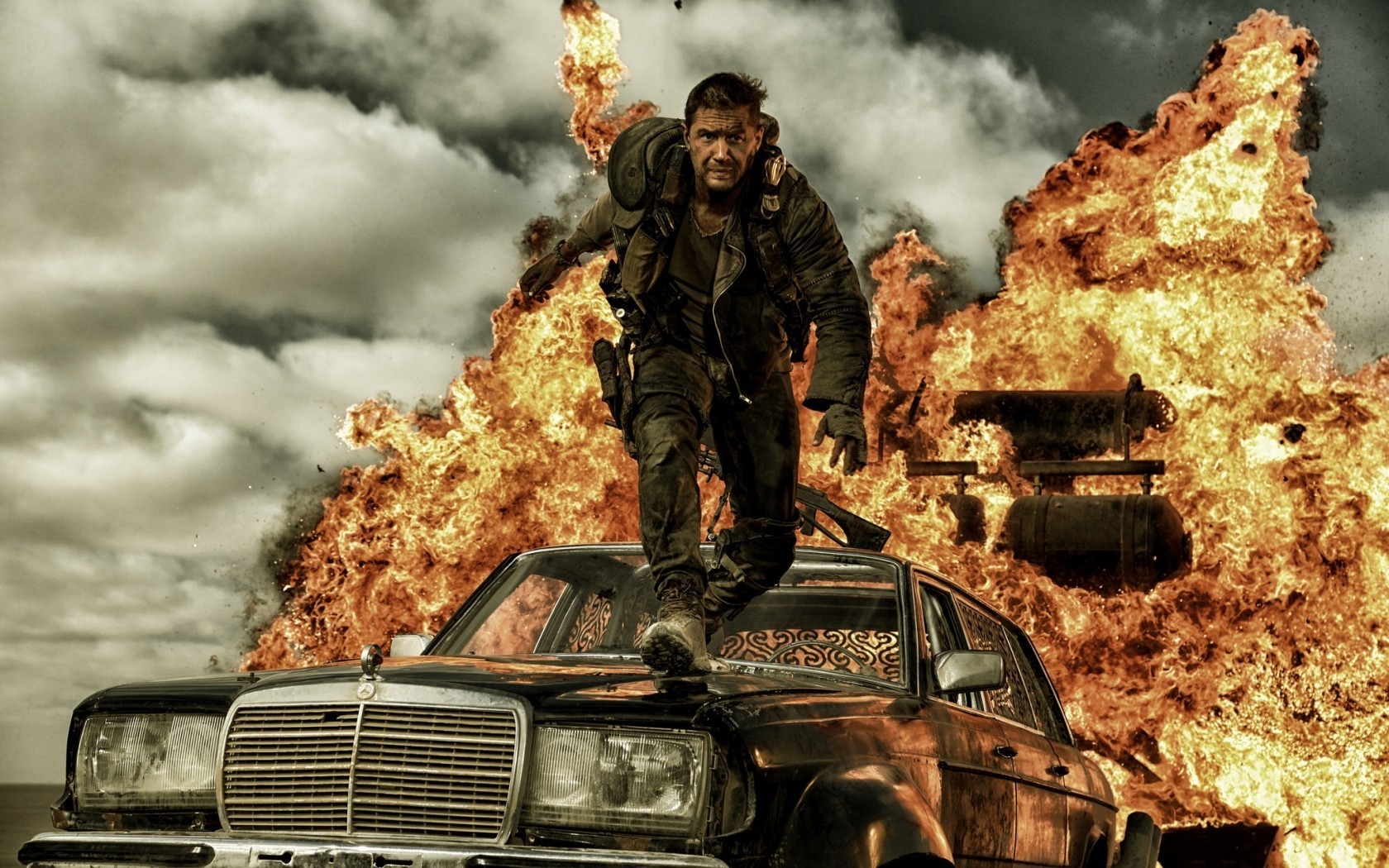 Mad Max Fury Road Movie Scene for 1680 x 1050 widescreen resolution
