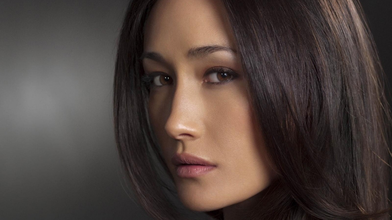 Maggie Q for 1280 x 720 HDTV 720p resolution