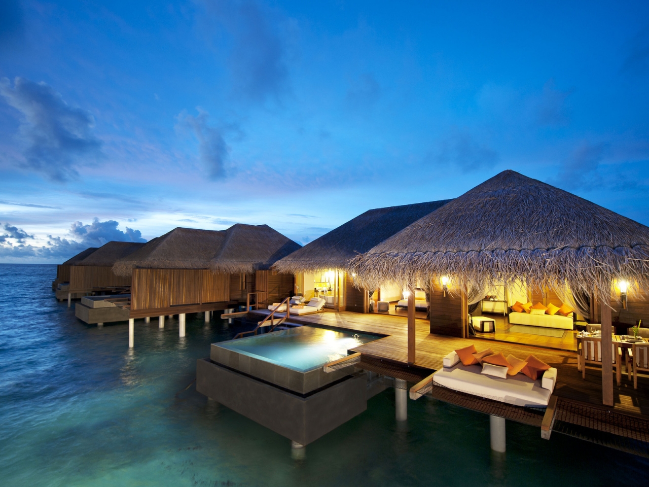 Maldives Ayada Hotel for 1280 x 960 resolution