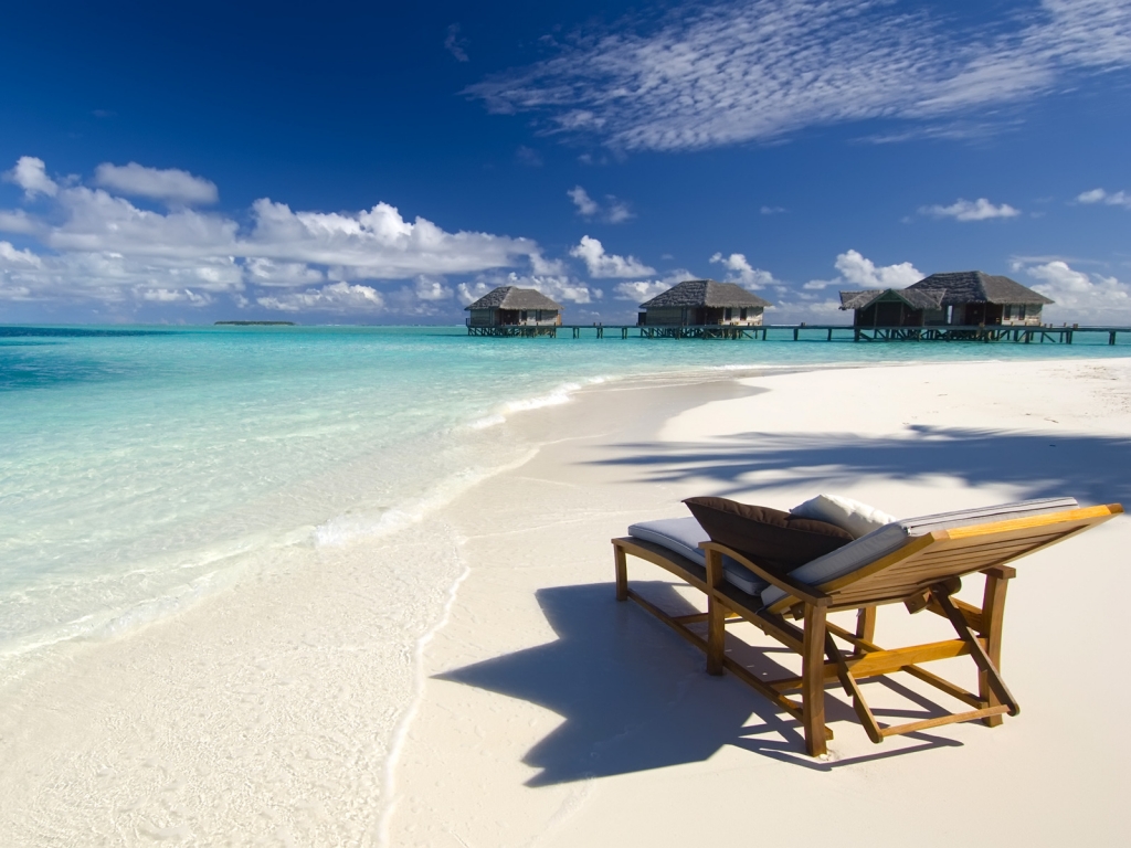 Maldives Conrad Beach for 1024 x 768 resolution