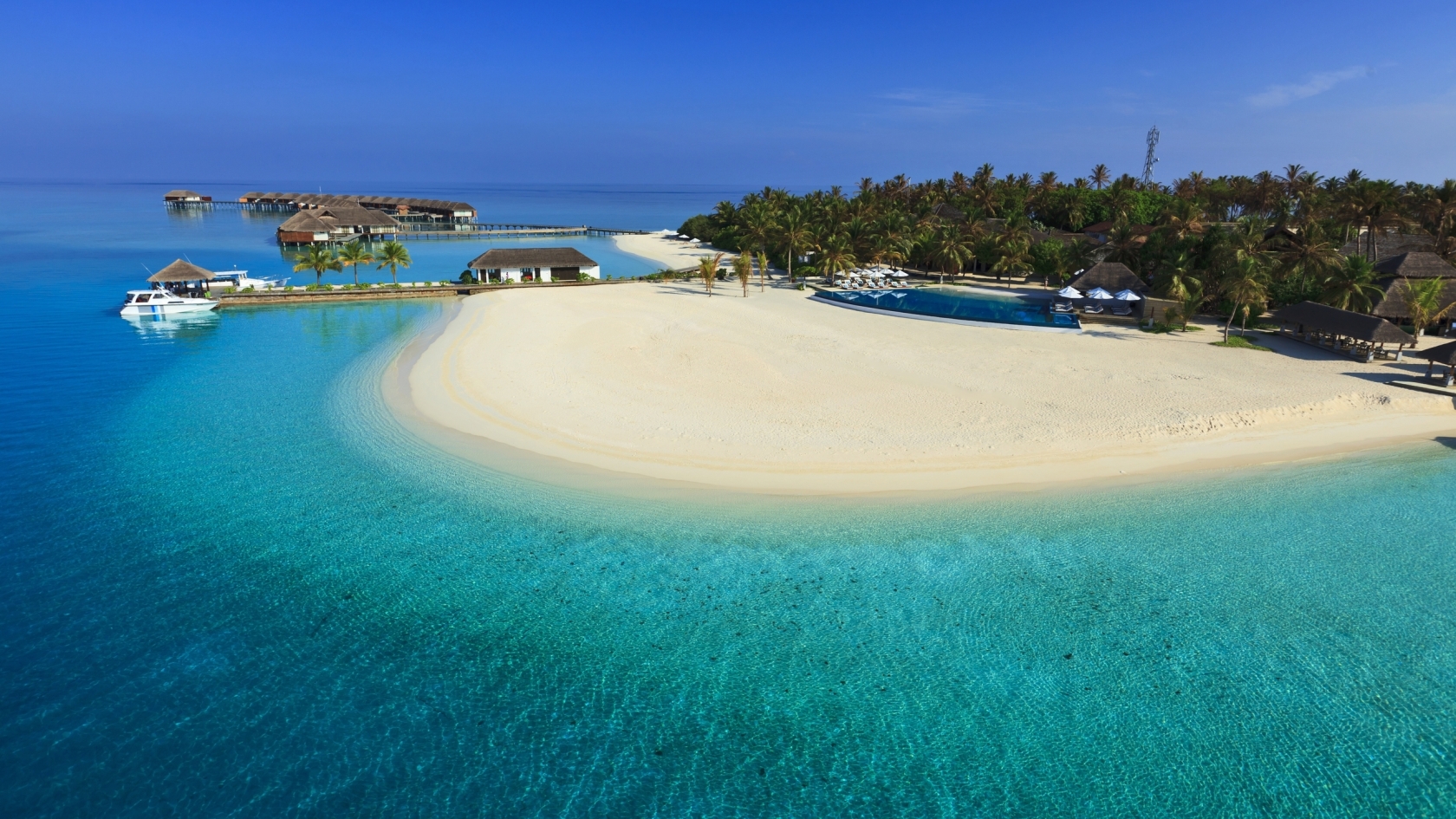 Maldives Luxury Resort for 1680 x 945 HDTV resolution