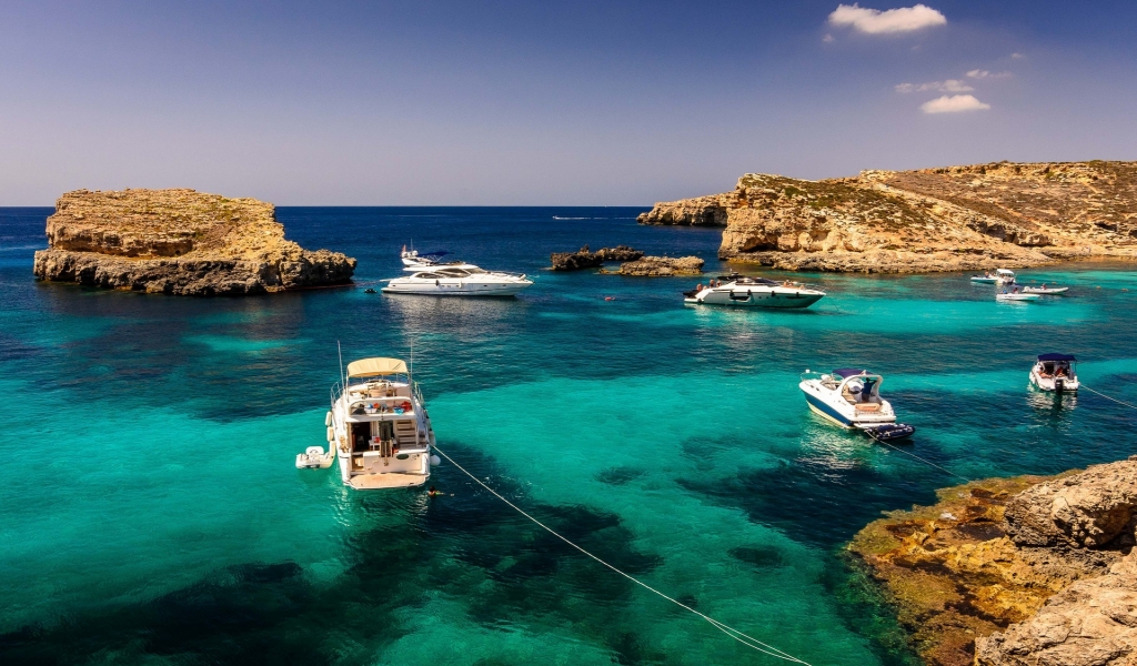 Malta Sea Corner for 1024 x 600 widescreen resolution