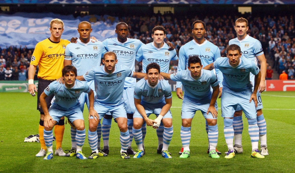 Man City Champions League for 1024 x 600 widescreen resolution