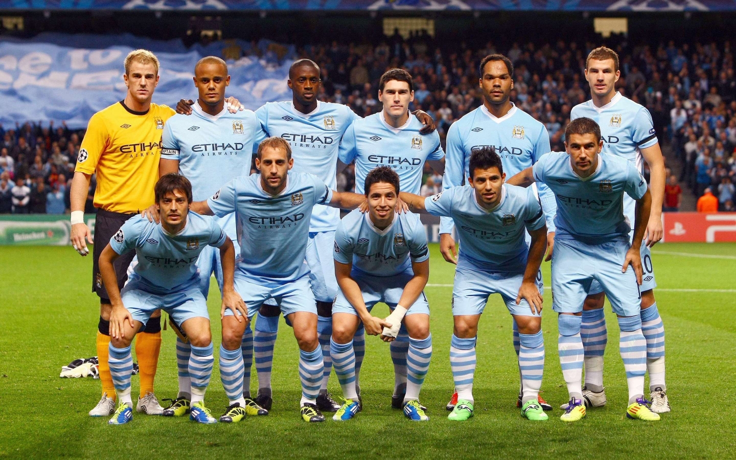 Man City Champions League for 1440 x 900 widescreen resolution