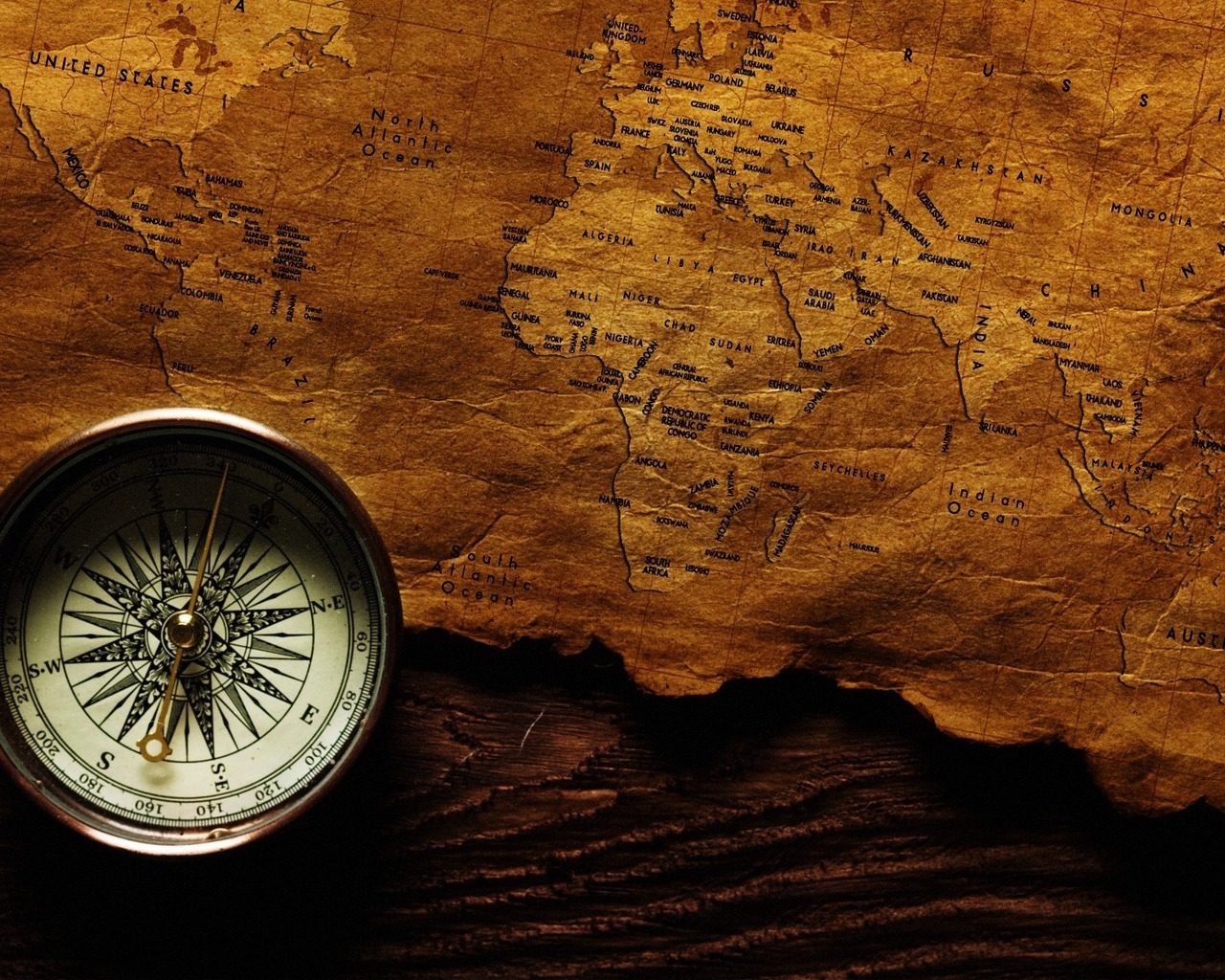 Map and Compass for 1280 x 1024 resolution