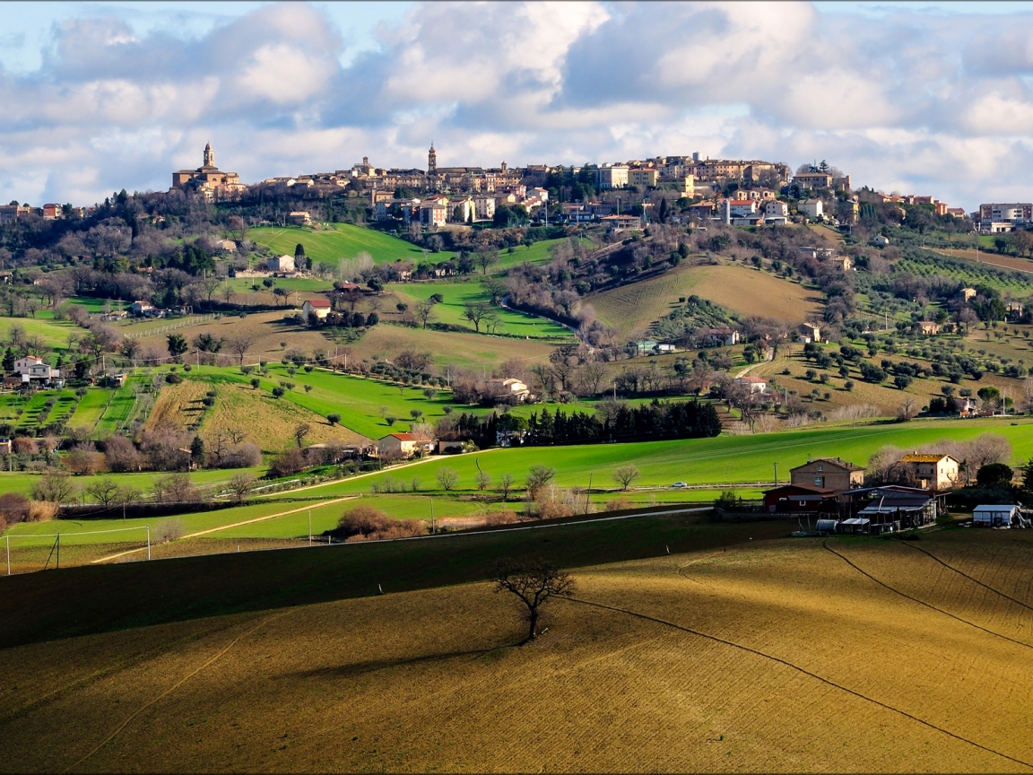 Marche Italy for 1152 x 864 resolution