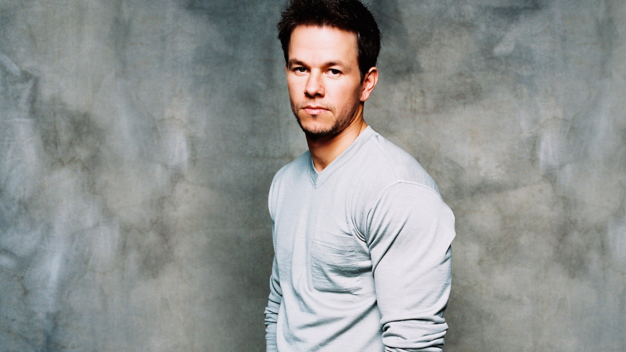 Mark Wahlberg Look for 1280 x 720 HDTV 720p resolution