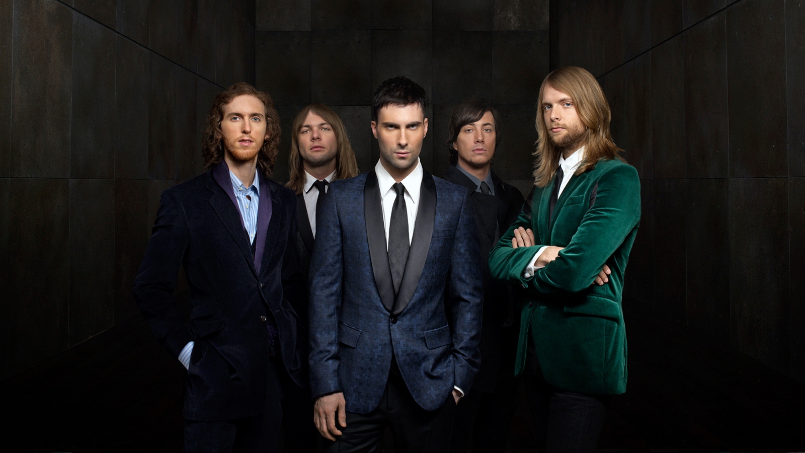 Maroon 5 Band for 1600 x 900 HDTV resolution