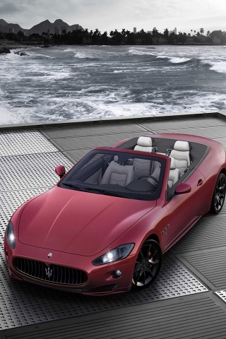 Maserati GranCabrio Sport 2011 for 320 x 480 iPhone resolution