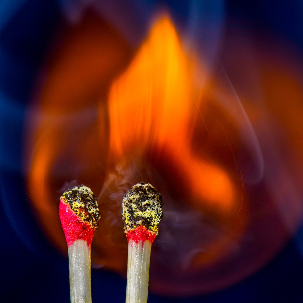 Matches on Fire for 1024 x 1024 iPad resolution