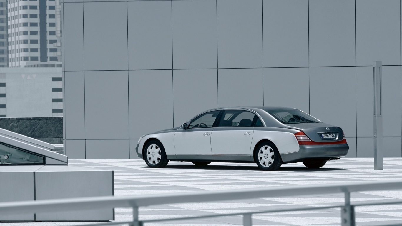 Maybach 62 Outside Left Front 3 for 1366 x 768 HDTV resolution