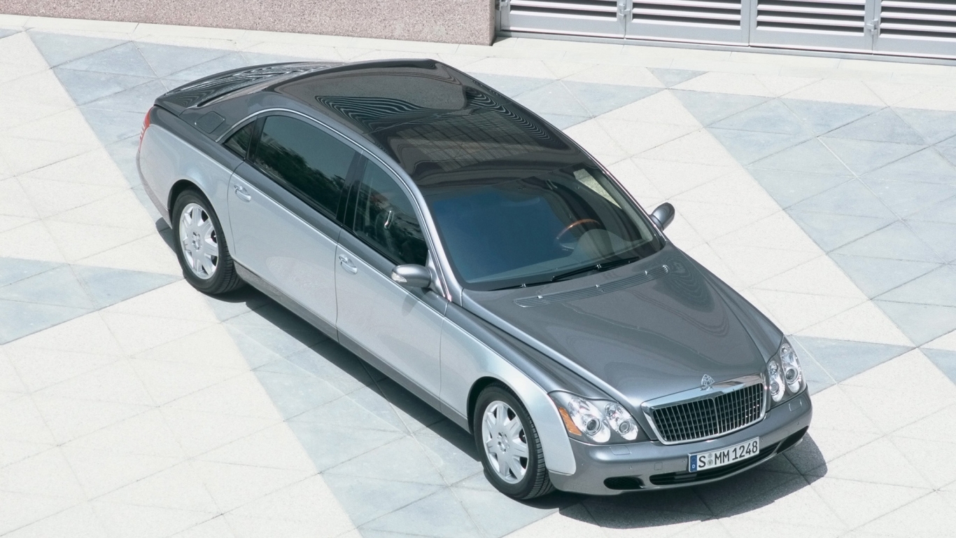 Maybach 62 Outside Right Front for 1366 x 768 HDTV resolution