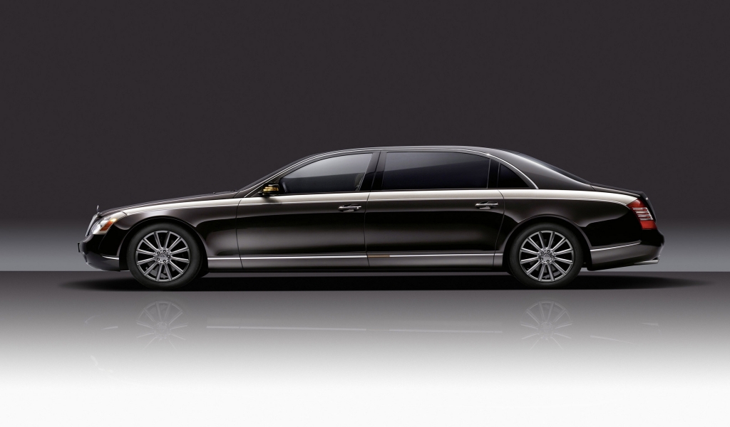 Maybach Zeppelin Side View for 1024 x 600 widescreen resolution