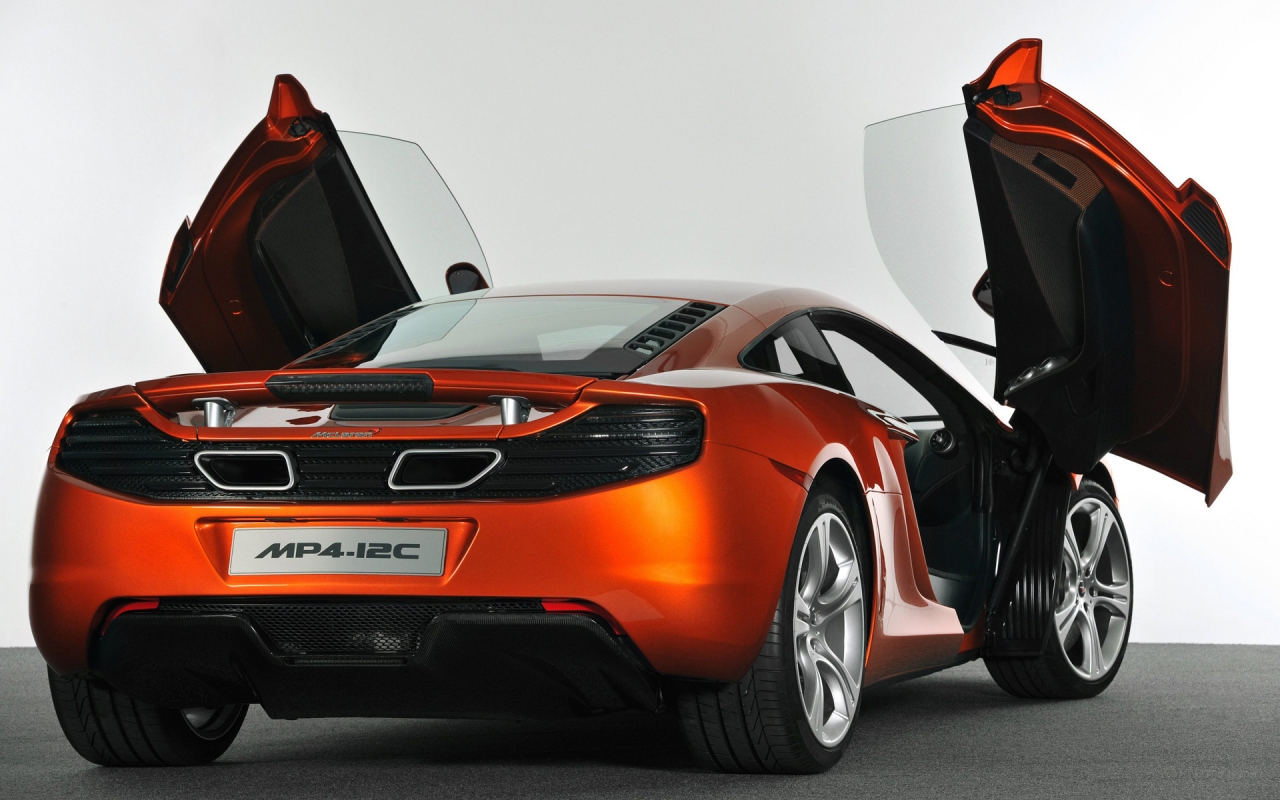 McLaren MP4 12C 2011 for 1280 x 800 widescreen resolution