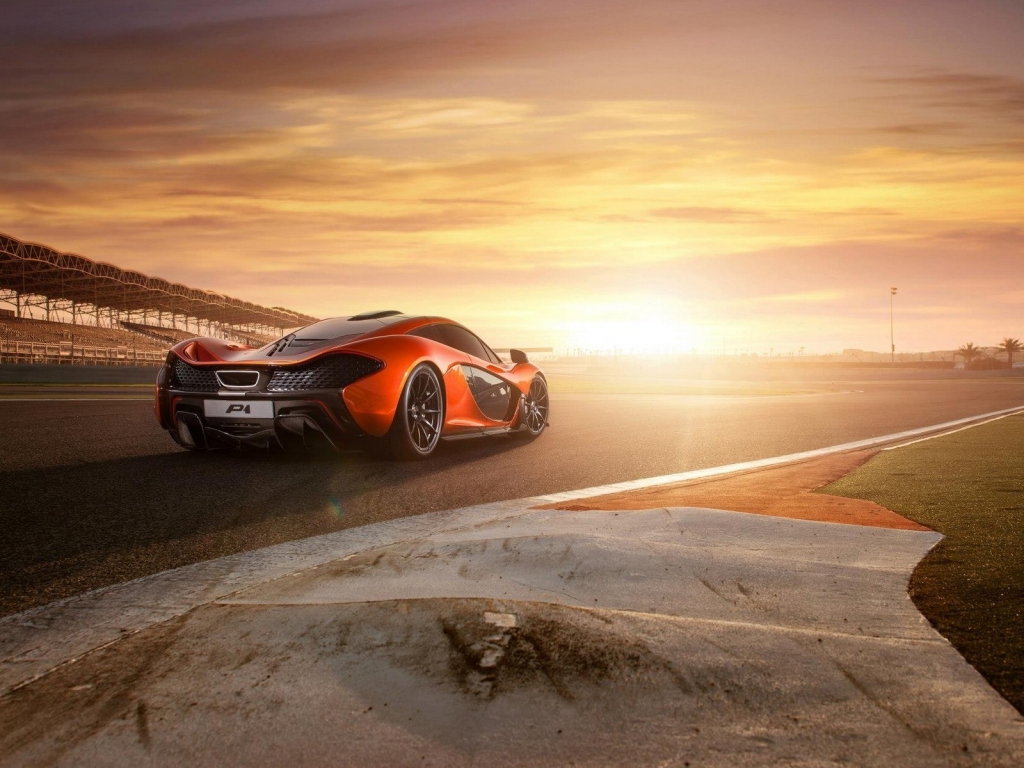 McLaren P1 Supercar for 1024 x 768 resolution