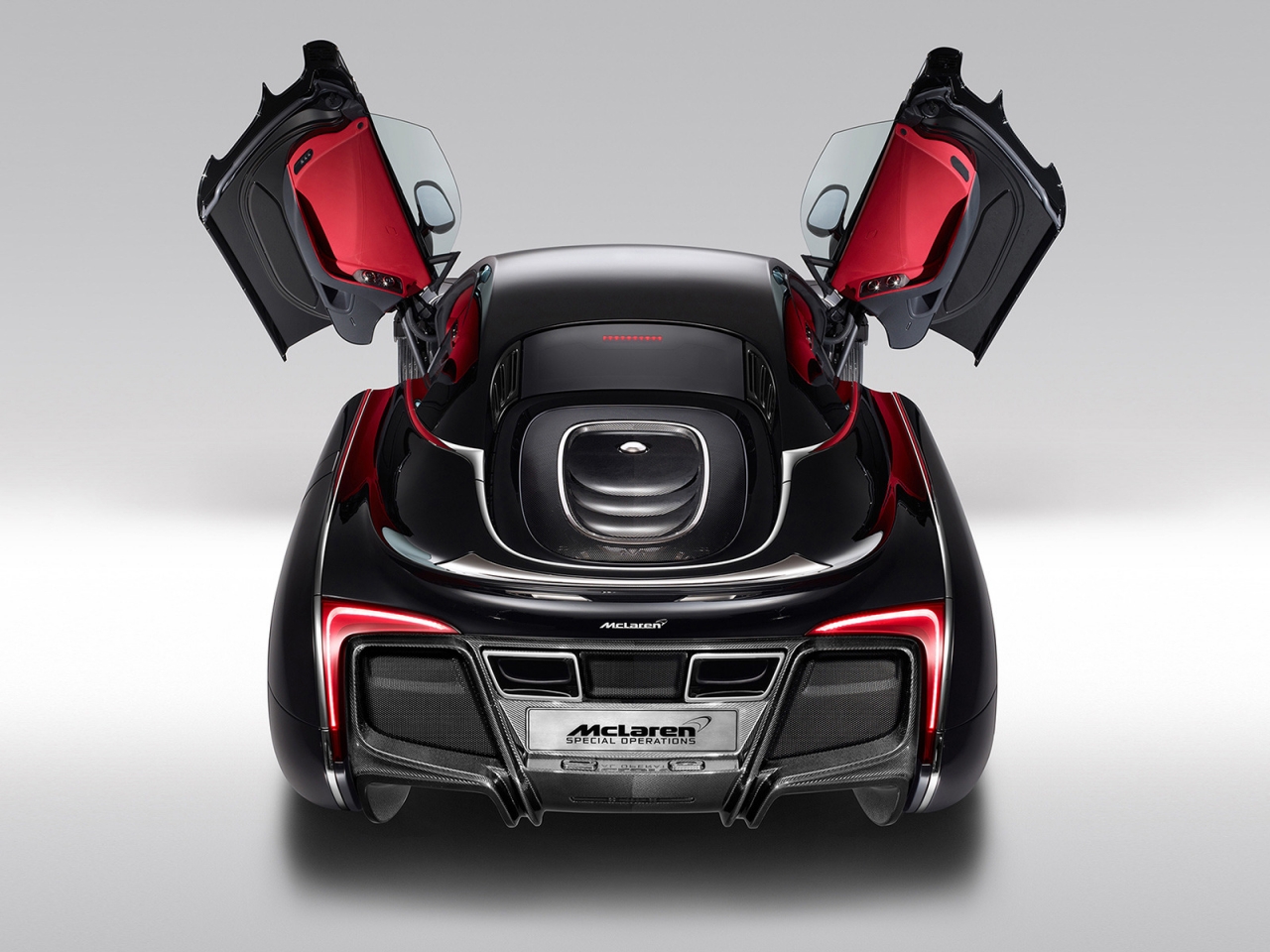 McLaren X1 Concept Rear Open Doors for 1280 x 960 resolution