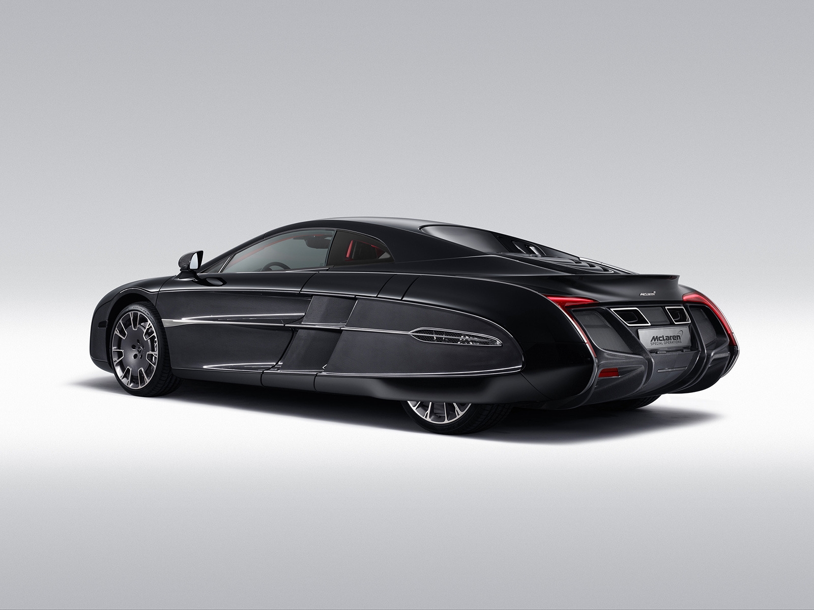 McLaren X1 Concept Studio for 1600 x 1200 resolution