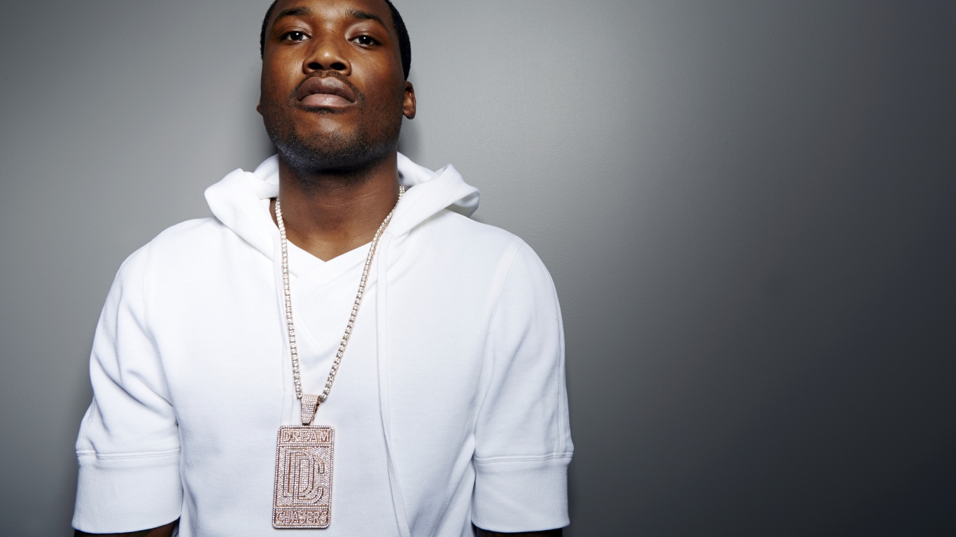 Meek Mill Look for 1366 x 768 HDTV resolution