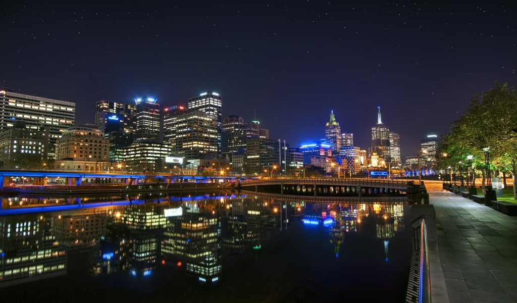 Melbourne Night Landscape for 1024 x 600 widescreen resolution