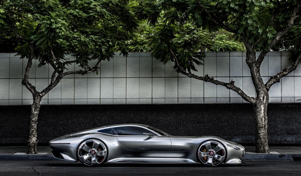 Mercedes AMG Vision GT Side for 1024 x 600 widescreen resolution
