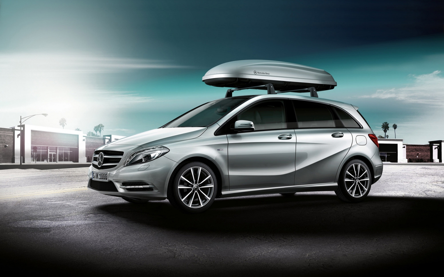 Mercedes Benz B Class 2012 for 1440 x 900 widescreen resolution