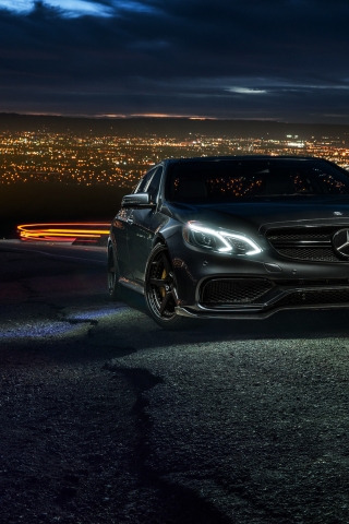 Mercedes-Benz E63 AMG S for 320 x 480 iPhone resolution