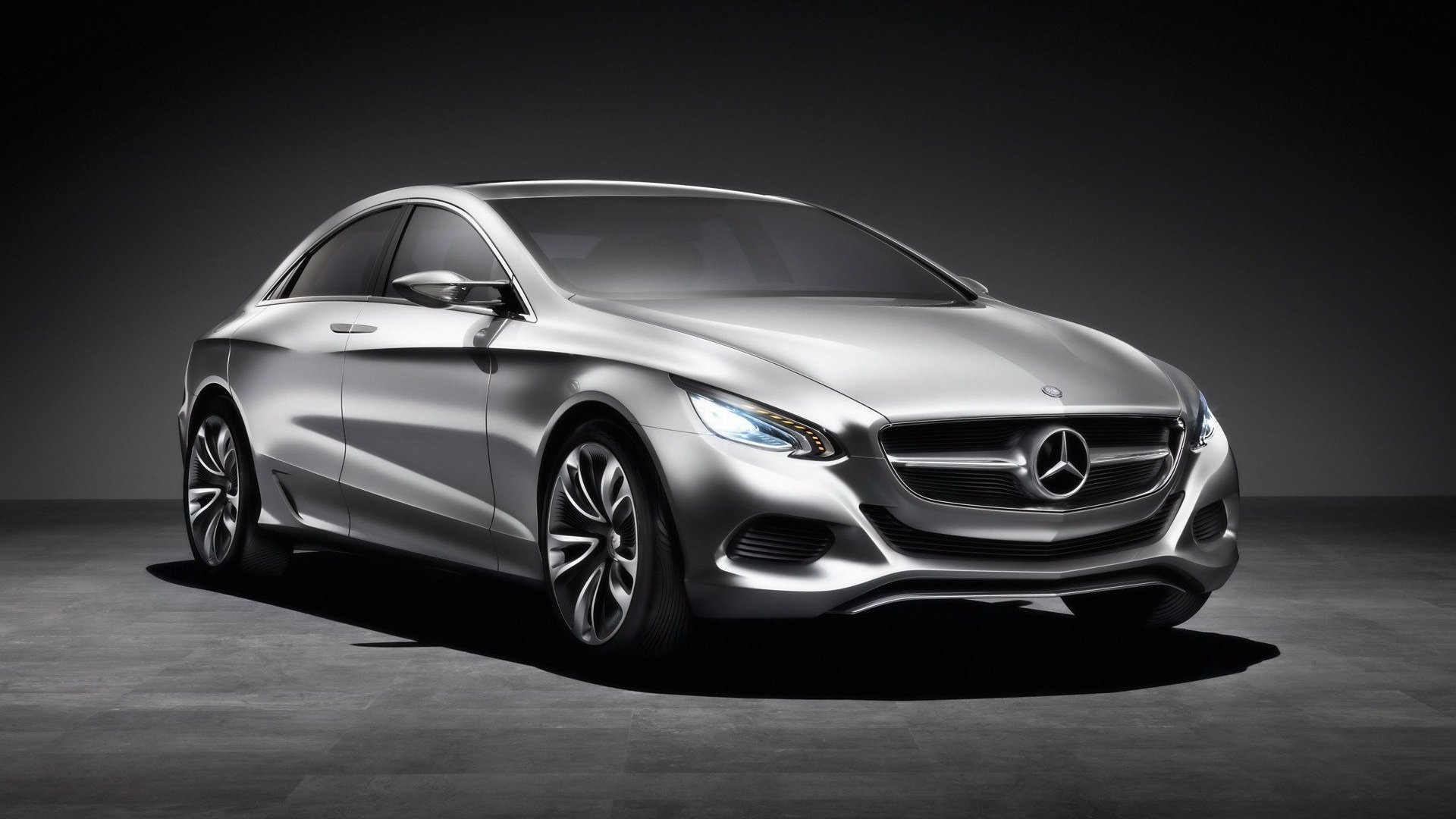 Mercedes Benz F800 for 1920 x 1080 HDTV 1080p resolution