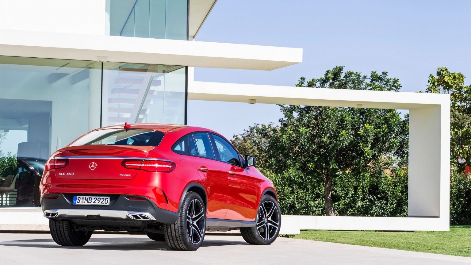 Mercedes Benz GLE Coupe Back View for 1536 x 864 HDTV resolution