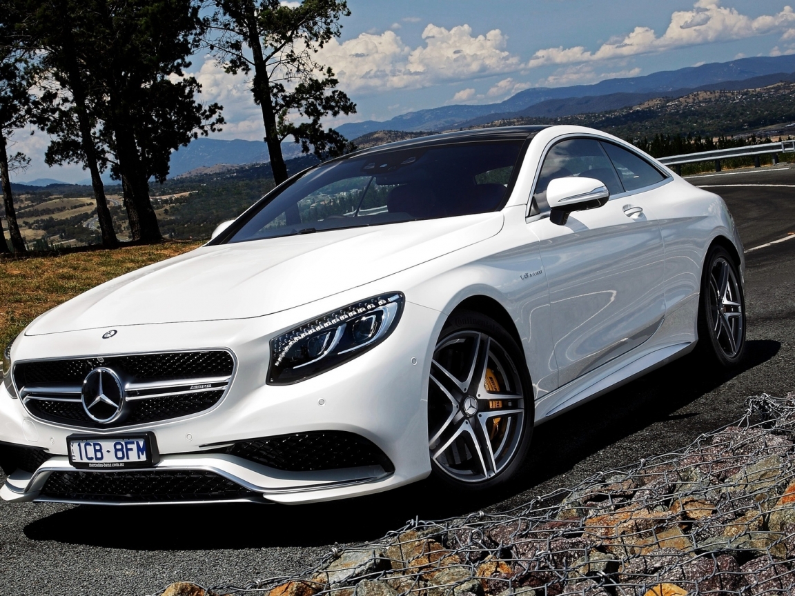 Mercedes Benz S63 AMG for 1152 x 864 resolution