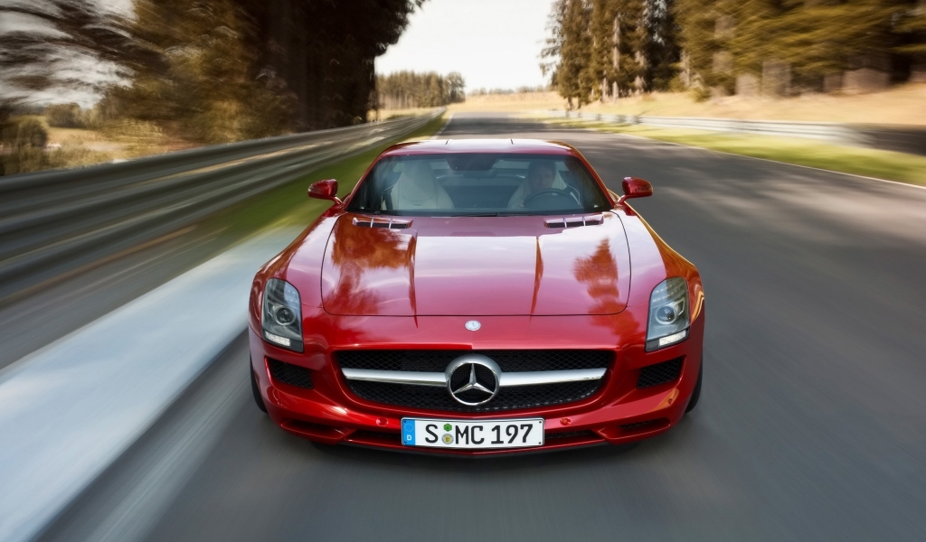 Mercedes-Benz SLS AMG Red 2010 for 1024 x 600 widescreen resolution