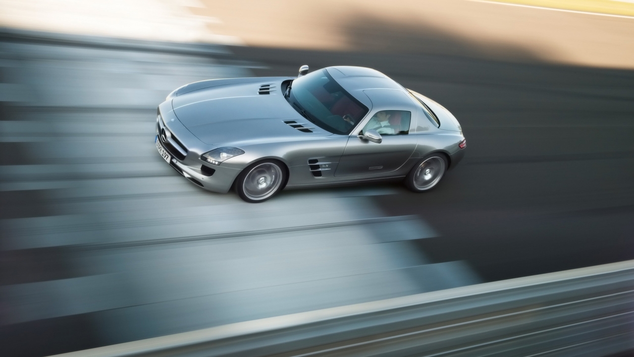 Mercedes-Benz SLS AMG Silver 2010 for 1280 x 720 HDTV 720p resolution