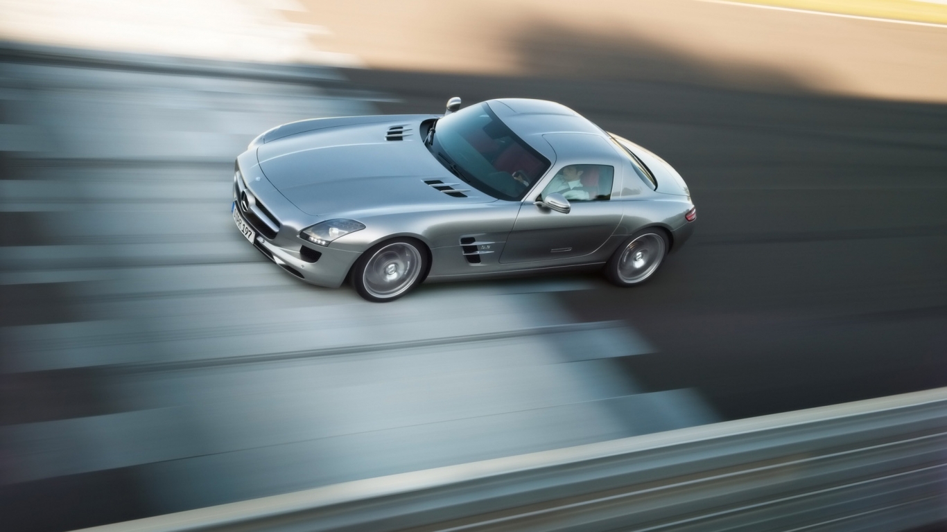Mercedes-Benz SLS AMG Silver 2010 for 1366 x 768 HDTV resolution