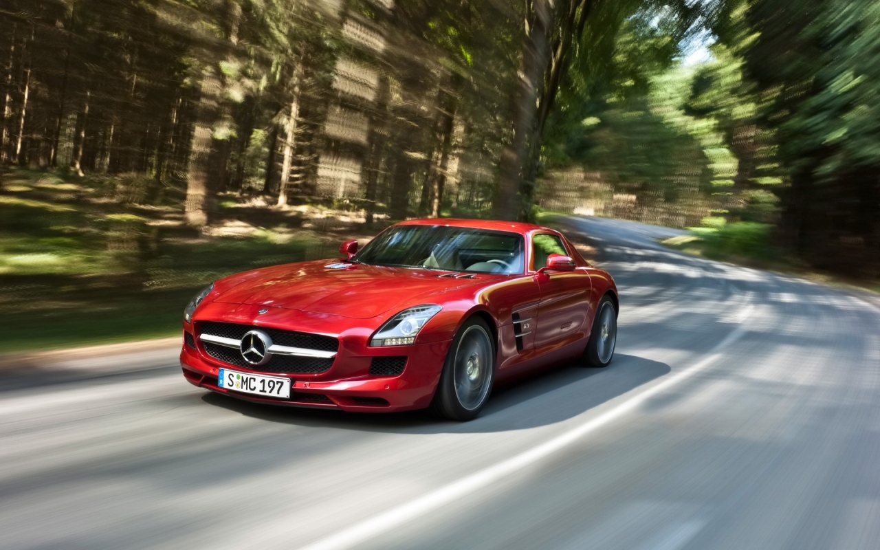 Mercedes-Benz SLS AMG Speed 2010 for 1280 x 800 widescreen resolution