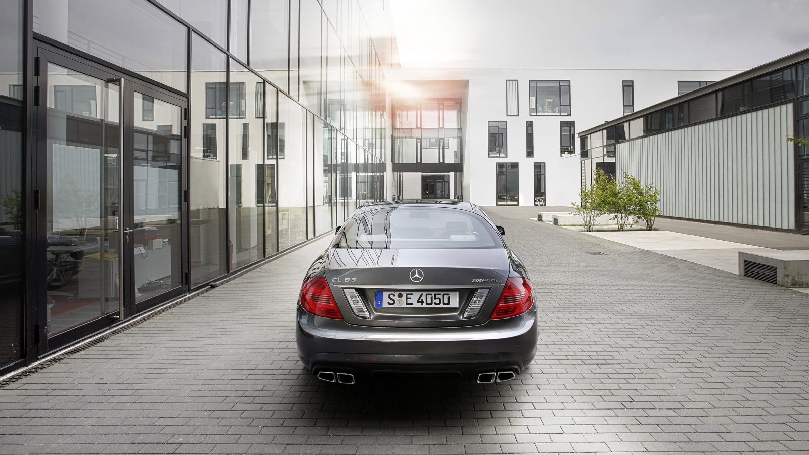 Mercedes CL63 AMG 2011 Rear for 1600 x 900 HDTV resolution