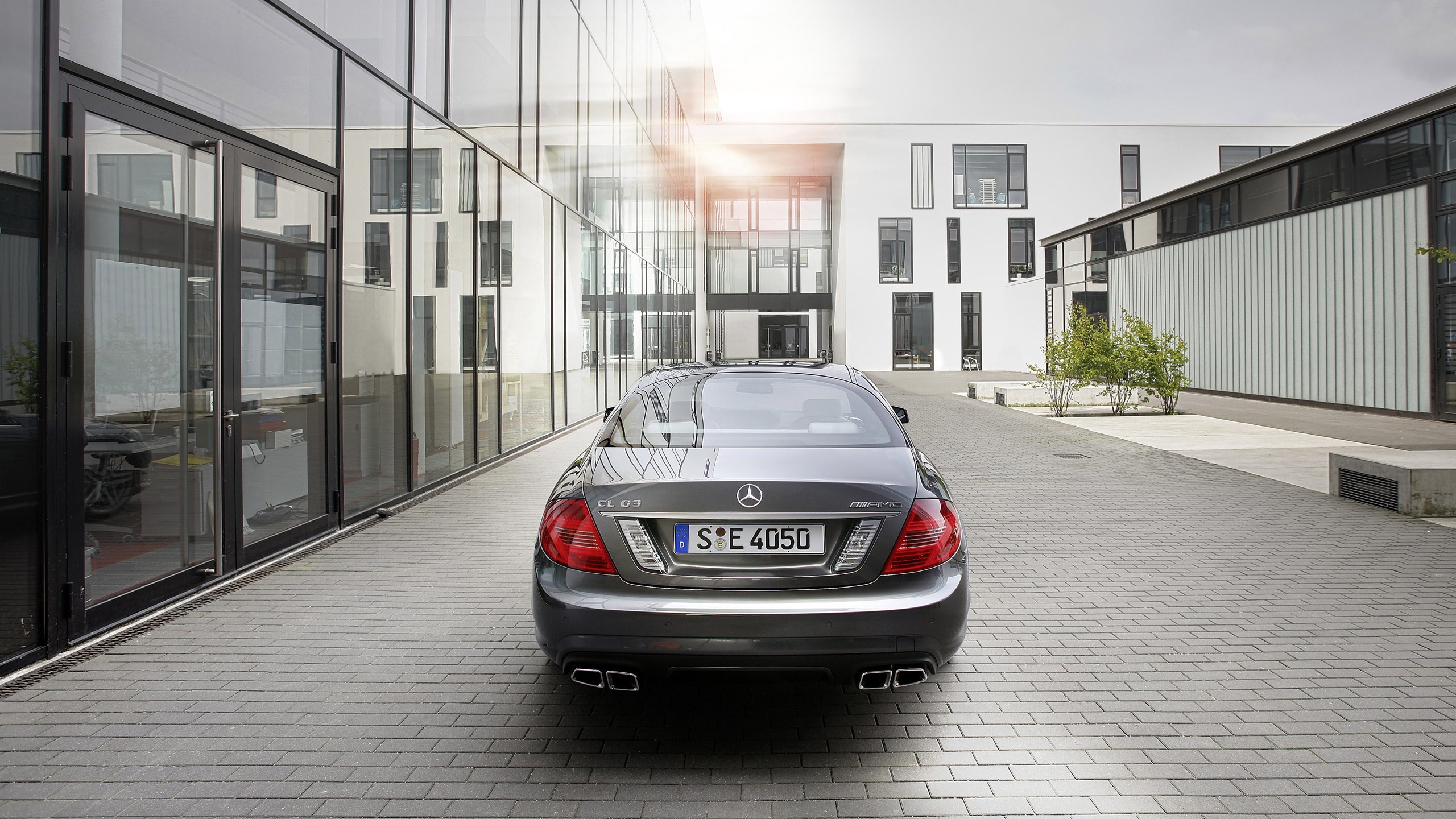 Mercedes CL63 AMG 2011 Rear for 2560x1440 HDTV resolution