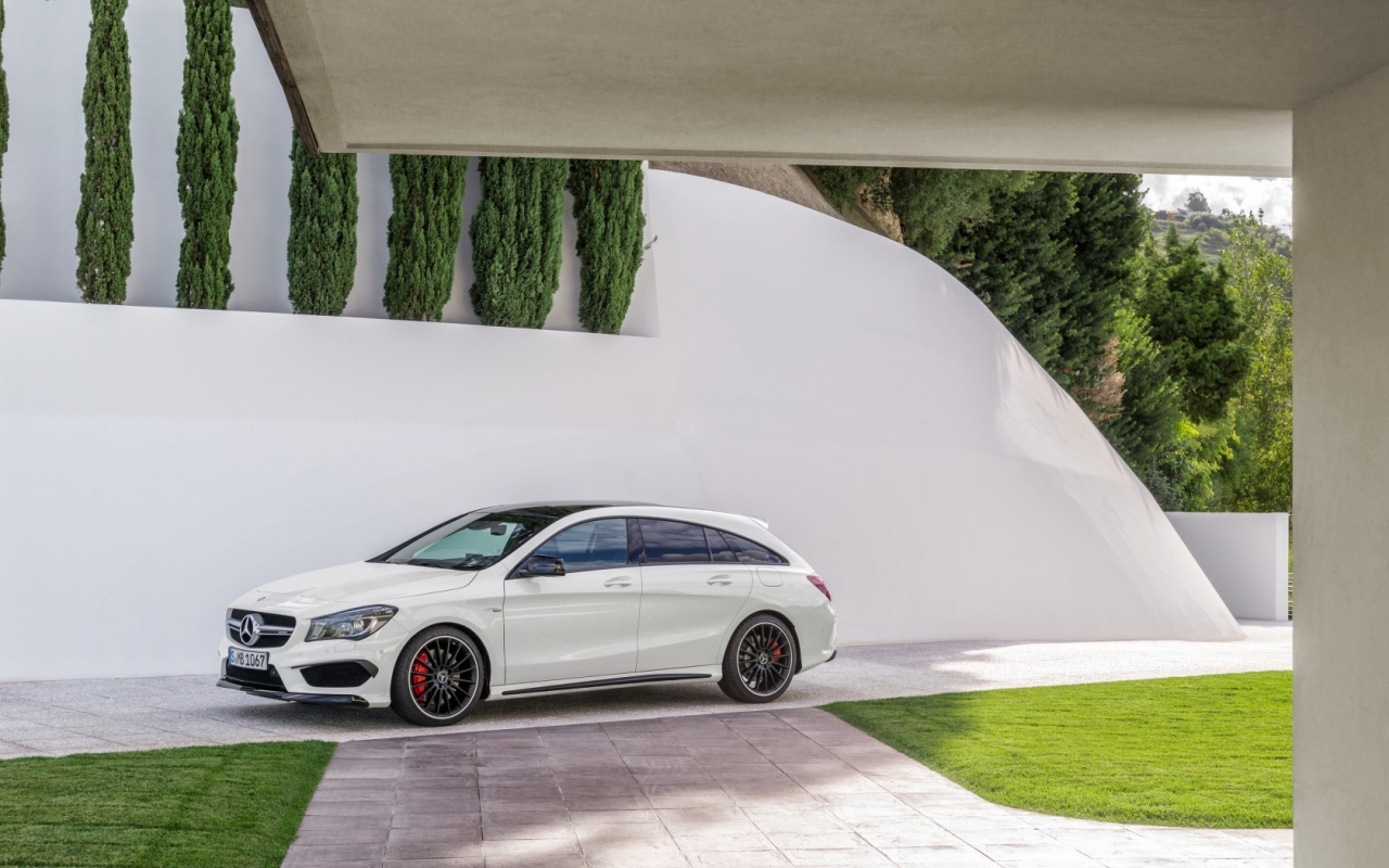 Mercedes CLA 45 AMG 2015 for 1280 x 800 widescreen resolution