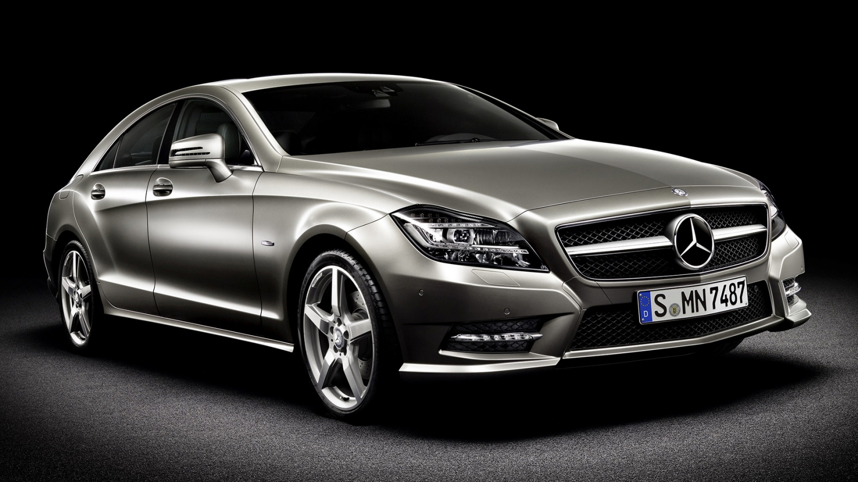 Mercedes CLS 2010 for 1680 x 945 HDTV resolution