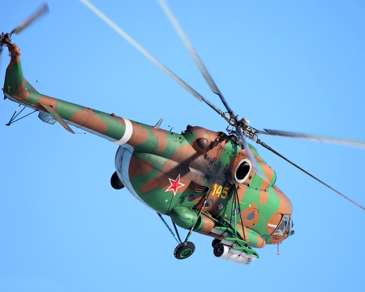 Mi-8amtsh Helicopter for 1280 x 1024 resolution