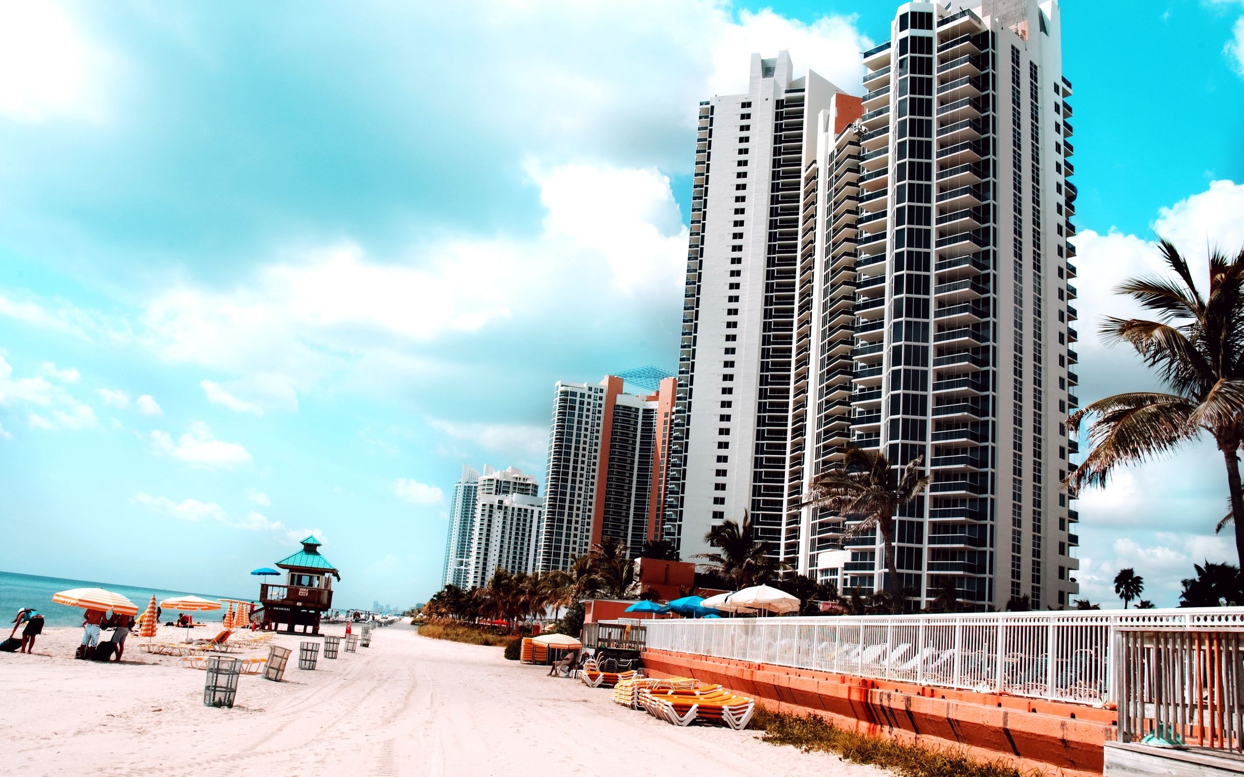 Miami for 2560 x 1600 widescreen resolution