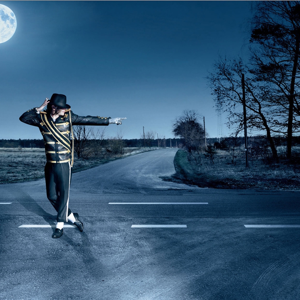 Michael Jackson Dancing for 1024 x 1024 iPad resolution