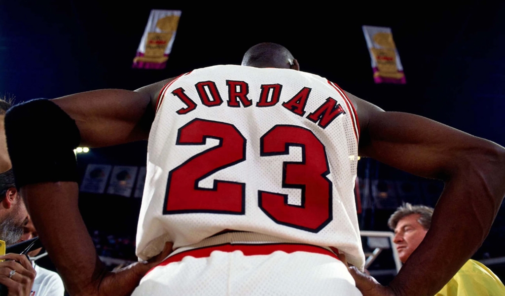 Michael Jordan NBA for 1024 x 600 widescreen resolution