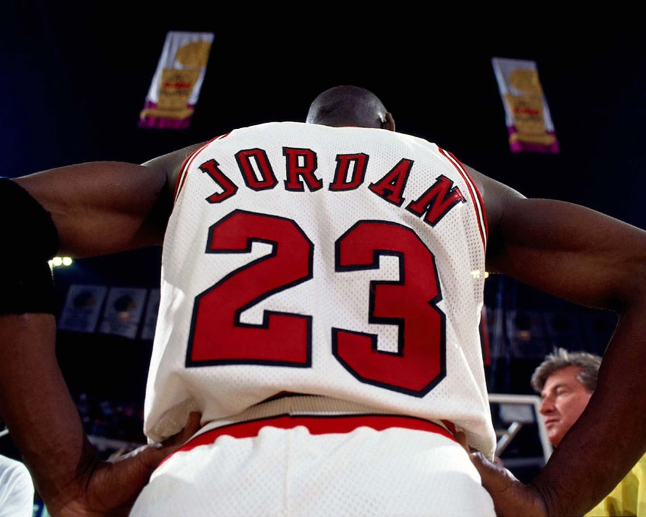 Michael Jordan NBA for 1280 x 1024 resolution