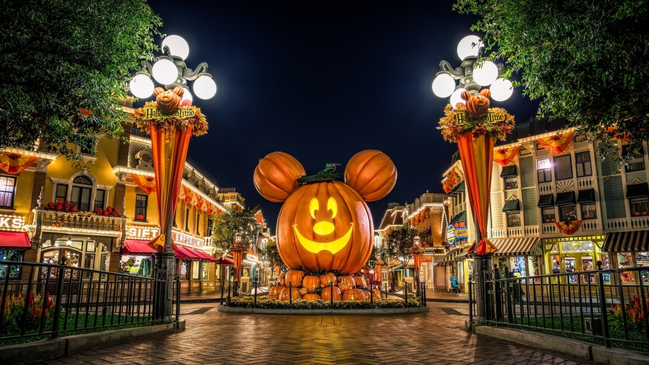 Mickey Mouse Pumpkin for 1280 x 720 HDTV 720p resolution