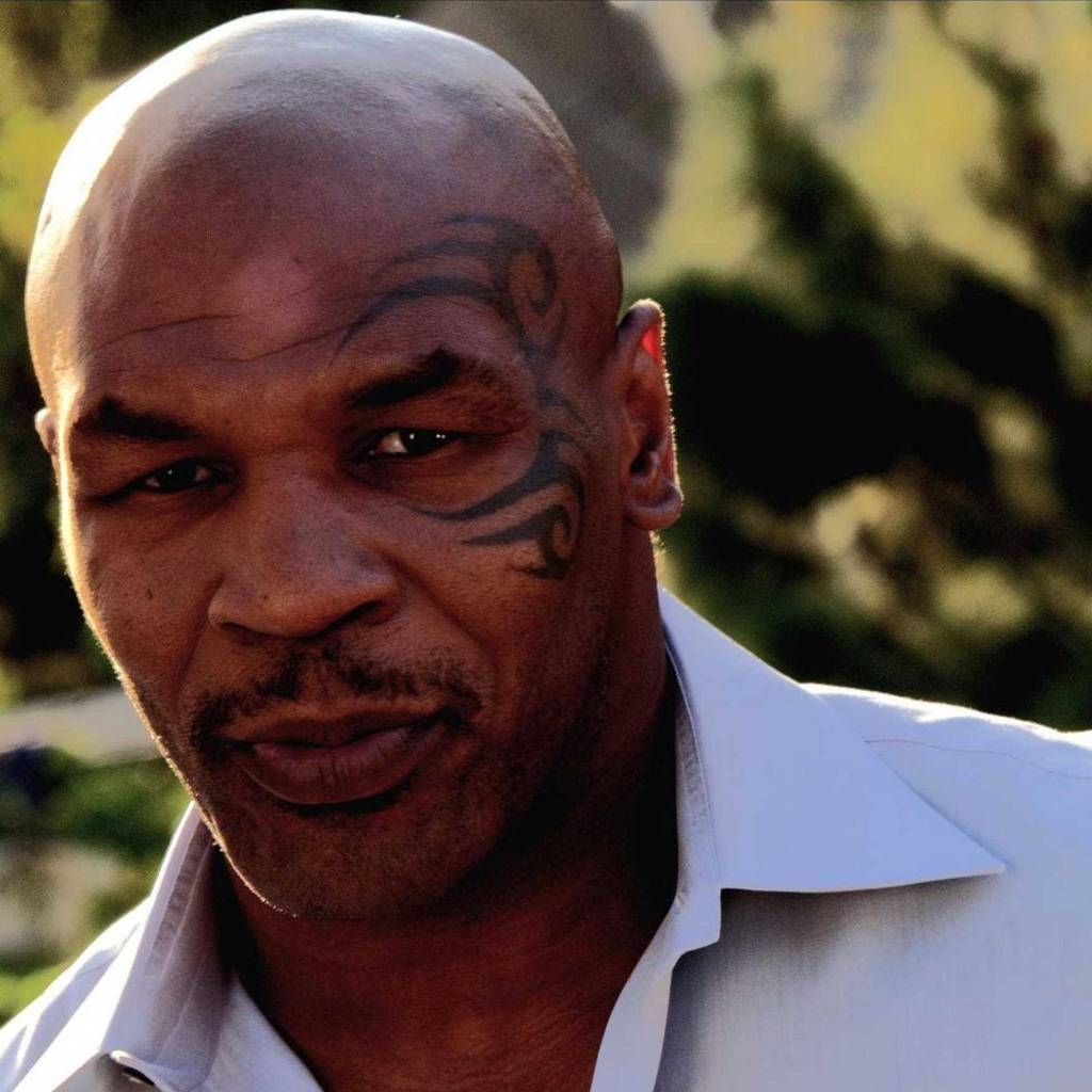 Mike Tyson Close-Up for 1024 x 1024 iPad resolution
