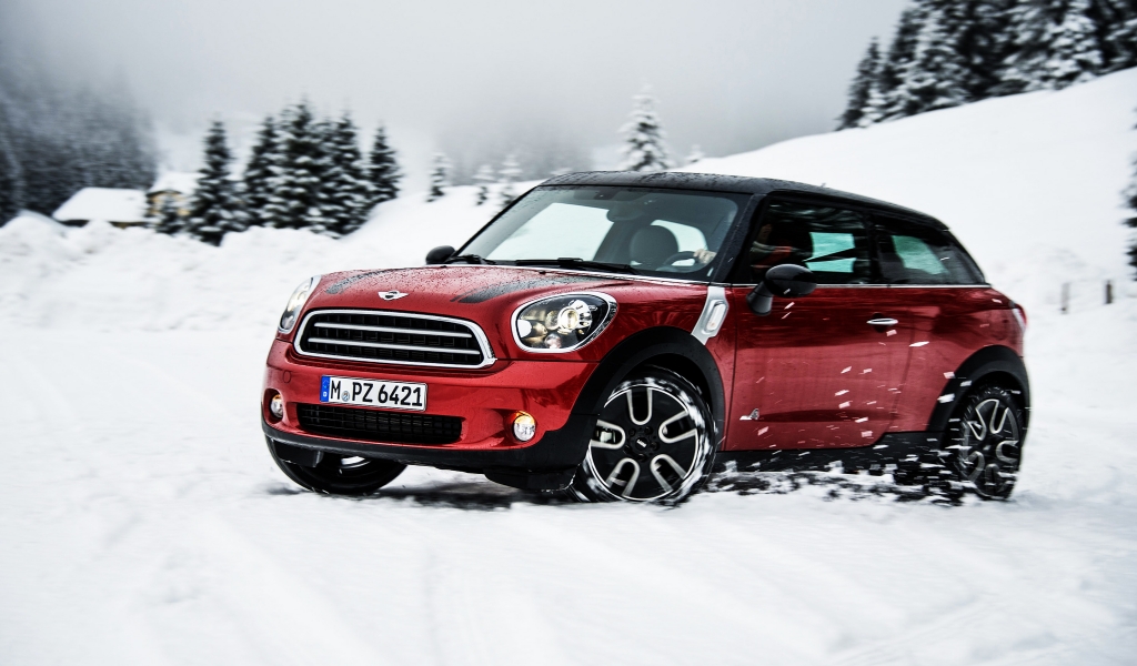 Mini Cooper Paceman All4 for 1024 x 600 widescreen resolution