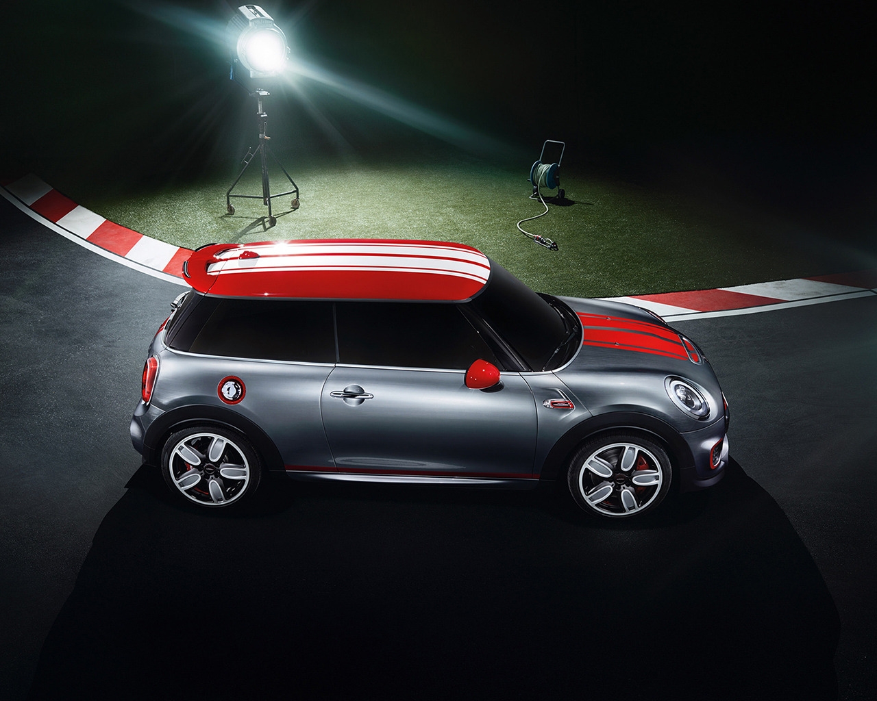 Mini Cooper Works Concept Car for 1280 x 1024 resolution