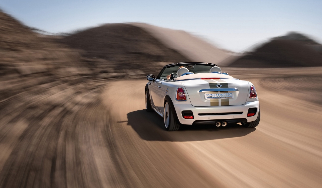 Mini Roadster Concept Rear Angle Speed for 1024 x 600 widescreen resolution
