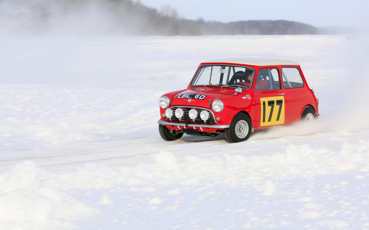 Mini Snow Race for 1280 x 800 widescreen resolution