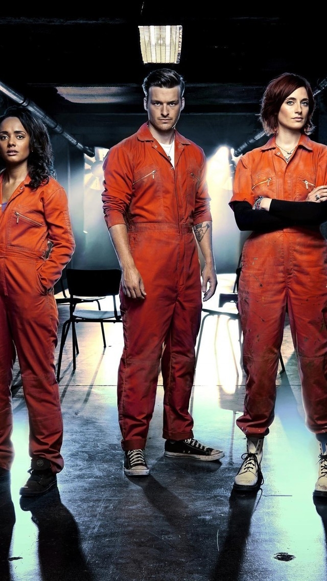 Misfits Actors for 640 x 1136 iPhone 5 resolution